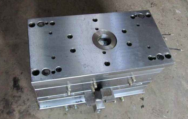 塑膠注塑冷卻水回路銘牌設計要求 塑膠注塑冷卻水回路銘牌設計要求