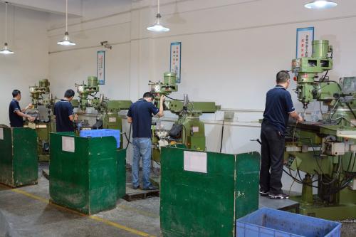 注塑模具制造斜導柱滑塊抽芯機構設計原則 注塑模具制造斜導柱滑塊抽芯機構設計原則