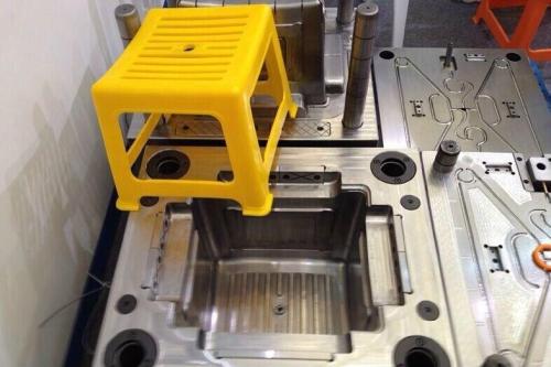 注塑模具加工中模具原理及組成要點有那些呢？