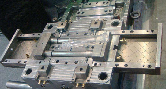 深圳模具廠塑料模具的用途 深圳模具廠塑料模具的用途